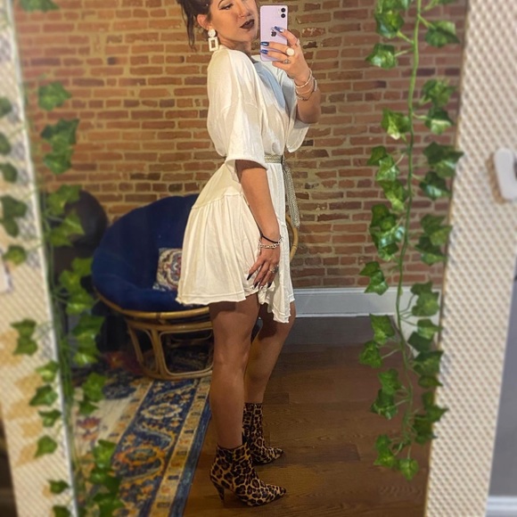 Oversized T-Shirt Dress - Picture 2 of 4